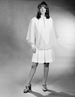 Pamela Sue Martin feet photo 5