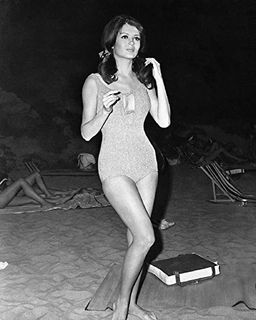 Pamela Tiffin feet photo 11