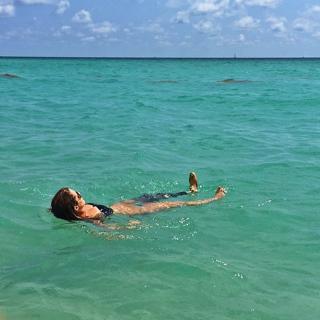 Paola Antonini feet photo 5