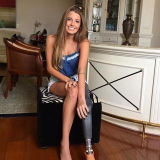 Paola Antonini feet photo 3