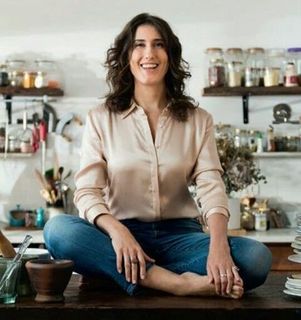 Paola Carosella feet photo 5