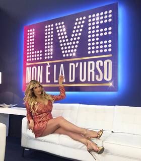 Paola Caruso feet photo 15