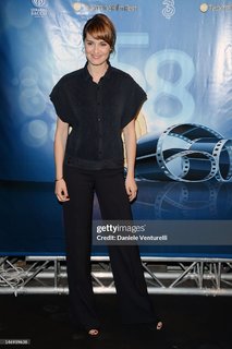 Paola Cortellesi feet photo thumbnail