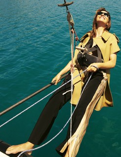 Paola Cortellesi feet photo thumbnail