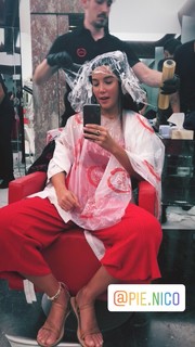 Paola Di Benedetto feet photo thumbnail