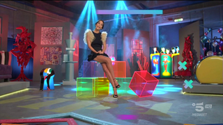 Paola Di Benedetto feet photo thumbnail