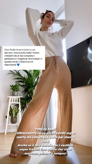Paola Di Benedetto feet photo thumbnail