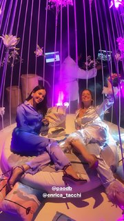 Paola Di Benedetto feet photo thumbnail