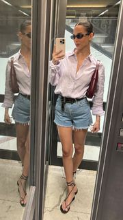 Paola Di Benedetto feet photo thumbnail