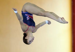 Paola Espinosa feet photo 3