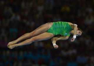 Paola Espinosa feet photo 10