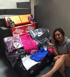 Paola Espinosa feet photo 7