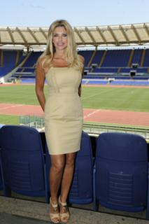 Paola Ferrari feet photo 5