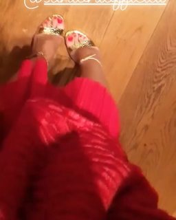 Paola Iezzi feet photo 12
