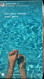 Paola Iezzi feet photo 10