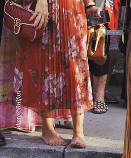 Paola Iezzi feet photo 7