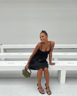 Paola Locatelli feet photo 5