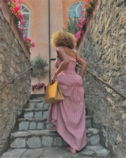 Paola Locatelli feet photo 4