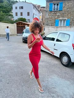 Paola Locatelli feet photo 5