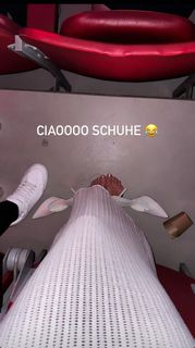 Paola Maria feet photo 4