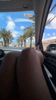 Paola Maria feet photo 3