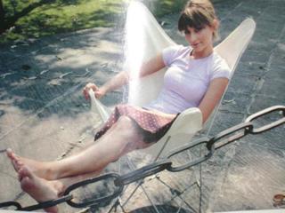 Paola Núñez feet photo thumbnail