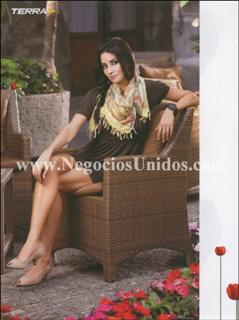 Paola Núñez feet photo thumbnail
