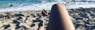 Paola Núñez feet photo thumbnail