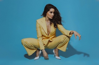 Paola Núñez feet photo thumbnail