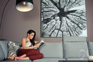 Paola Núñez feet photo thumbnail