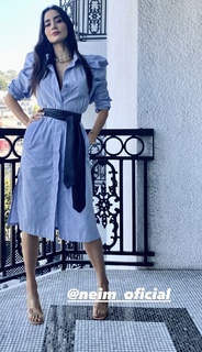 Paola Núñez feet photo thumbnail