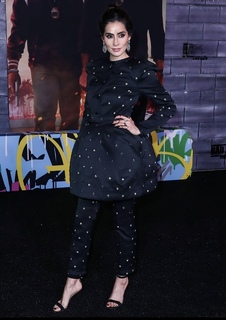 Paola Núñez feet photo thumbnail