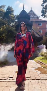 Paola Núñez feet photo thumbnail