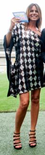 Paola Perego feet photo thumbnail