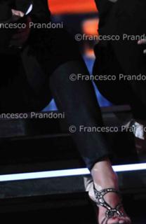 Paola Perego feet photo thumbnail
