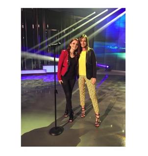 Paola Perego feet photo thumbnail