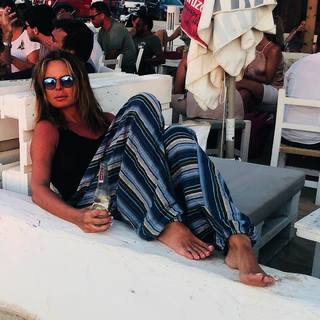 Paola Perego feet photo thumbnail