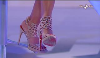 Paola Perego feet photo thumbnail