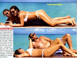 Paola Perego feet photo thumbnail