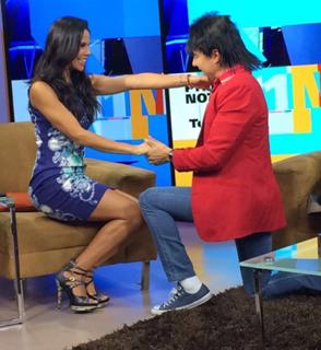 Paola Rojas feet photo thumbnail