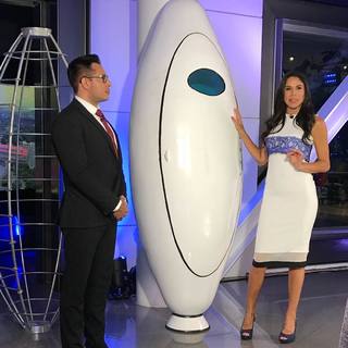 Paola Rojas feet photo thumbnail