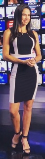 Paola Rojas feet photo thumbnail