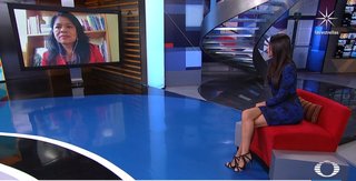 Paola Rojas feet photo thumbnail