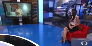 Paola Rojas feet photo thumbnail