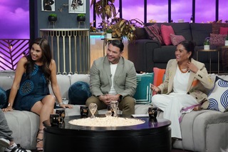 Paola Rojas feet photo thumbnail