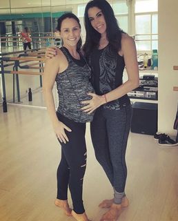 Paola Rojas feet photo thumbnail