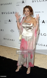 Paola Saluzzi feet photo 1