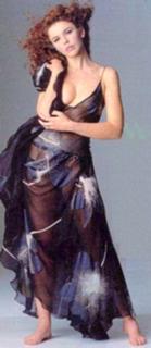Paola Saluzzi feet photo 3