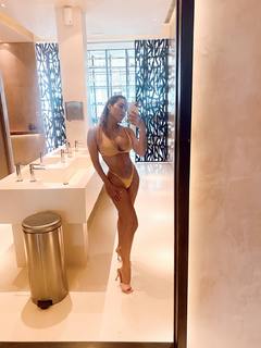 Paola Saulino feet photo 7