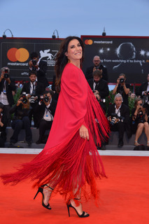 Paola Turci feet photo 2